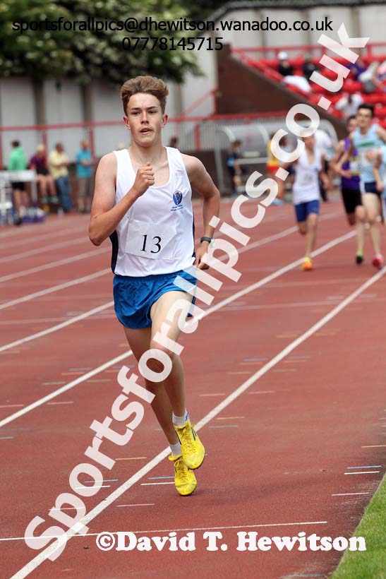 Boys 1500 metres, Northern Inter-County Schools, Gateshead International Stadum. Photo: David T. Hewitson/Sports for All Pics